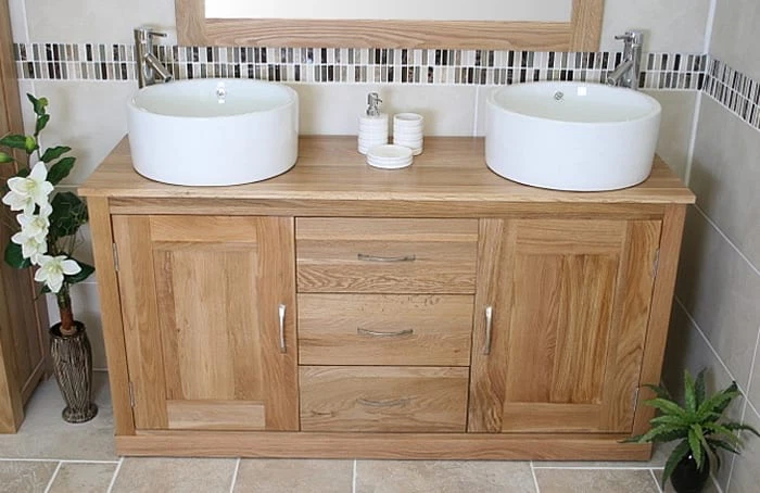 012700×467-670×435