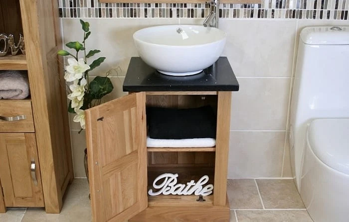 0421000x651750x488-700×447-1