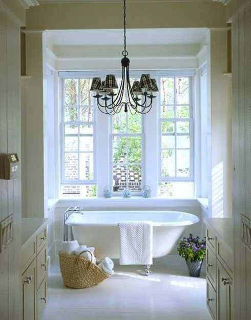 Country Cottage - Natural Light Country Cottage - Natural Light