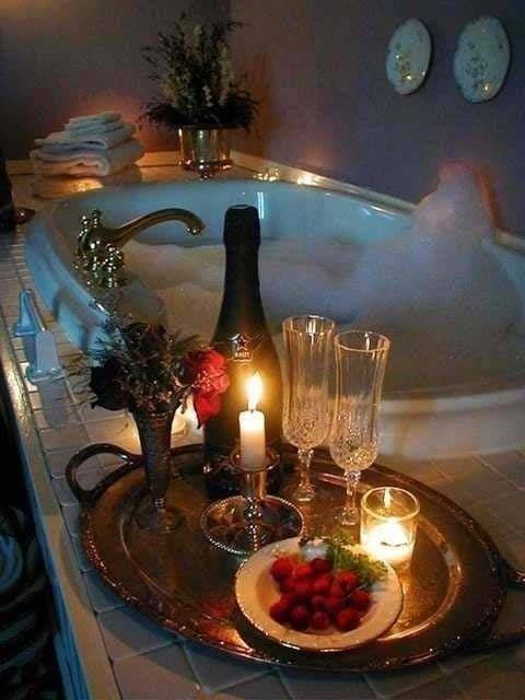 Valentines Ideas - Champagne in the bath