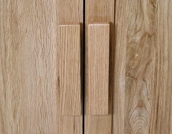 Wooden Handles for Bathroom Vanity Unit