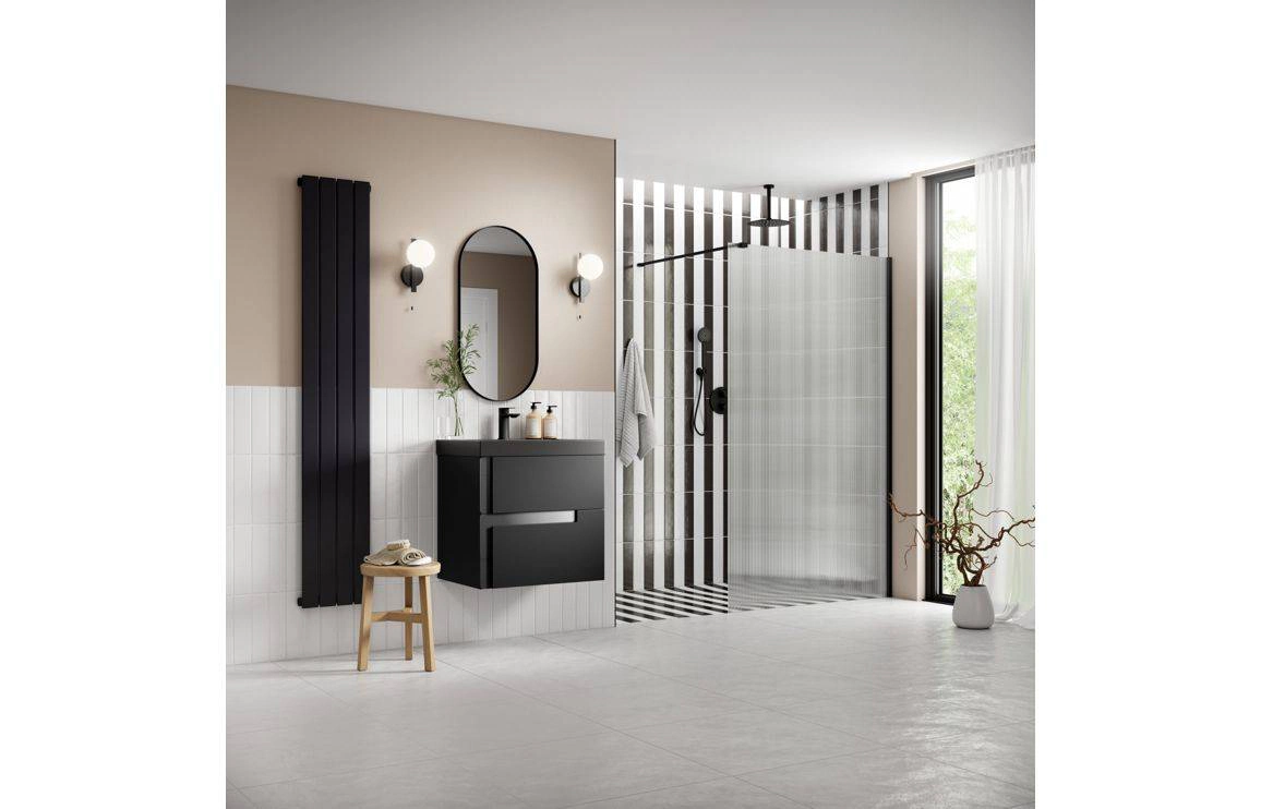 REFX-ICONIX-FLUTED-BLK-WETROOM-SUPPORT_RM